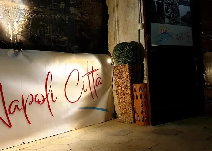 Napoli Citta Affittacamere E B&B Отель типа 