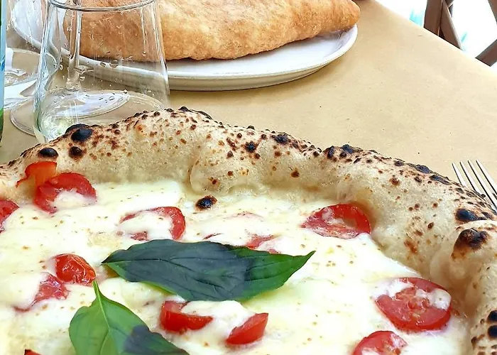 Napoli Citta Affittacamere E B&B Неаполь