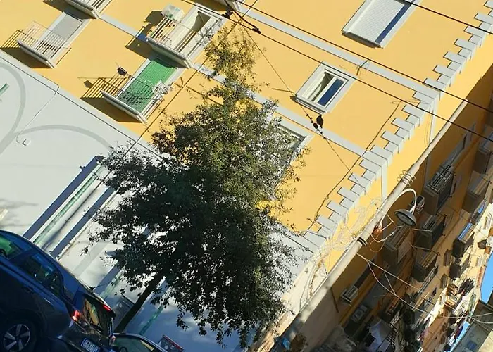 Napoli Citta Affittacamere E B&B 3*